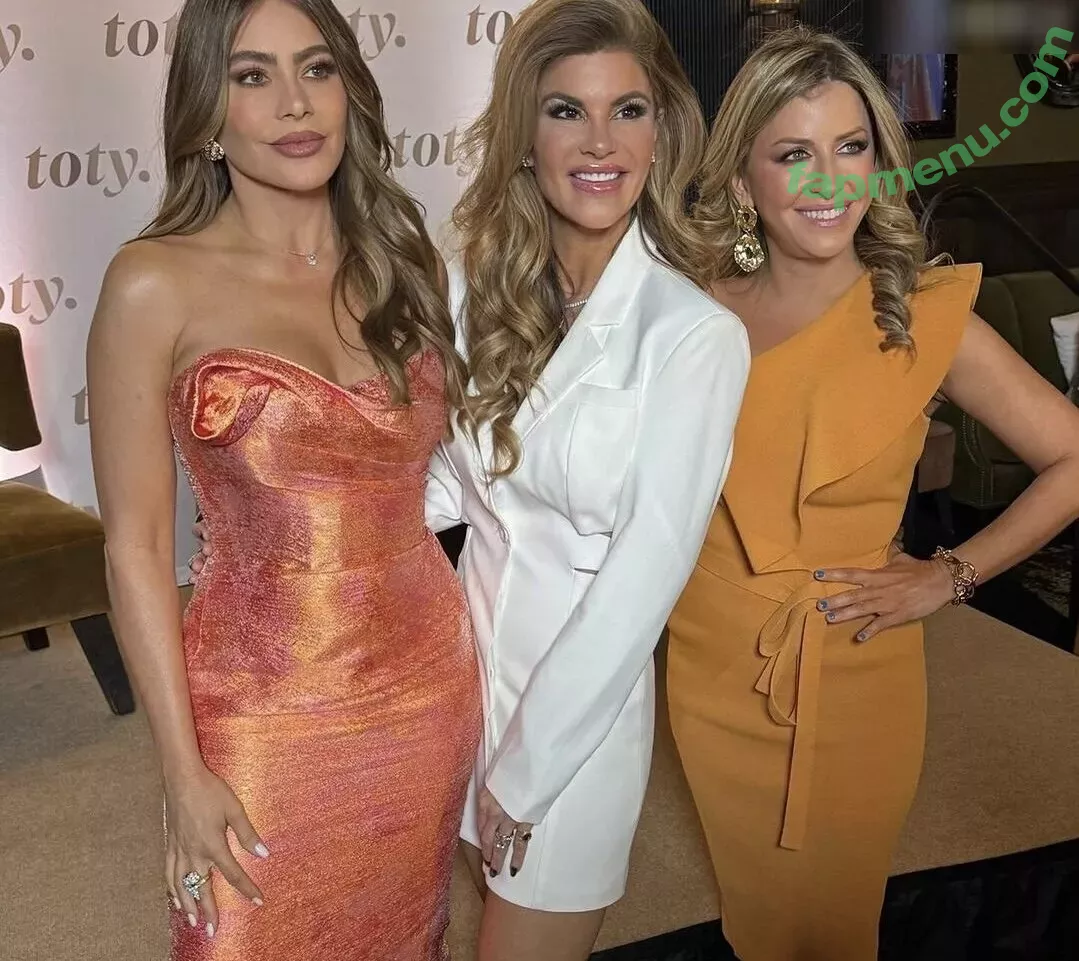 Sofia Vergara nude photo #1450 (sofiavergara)