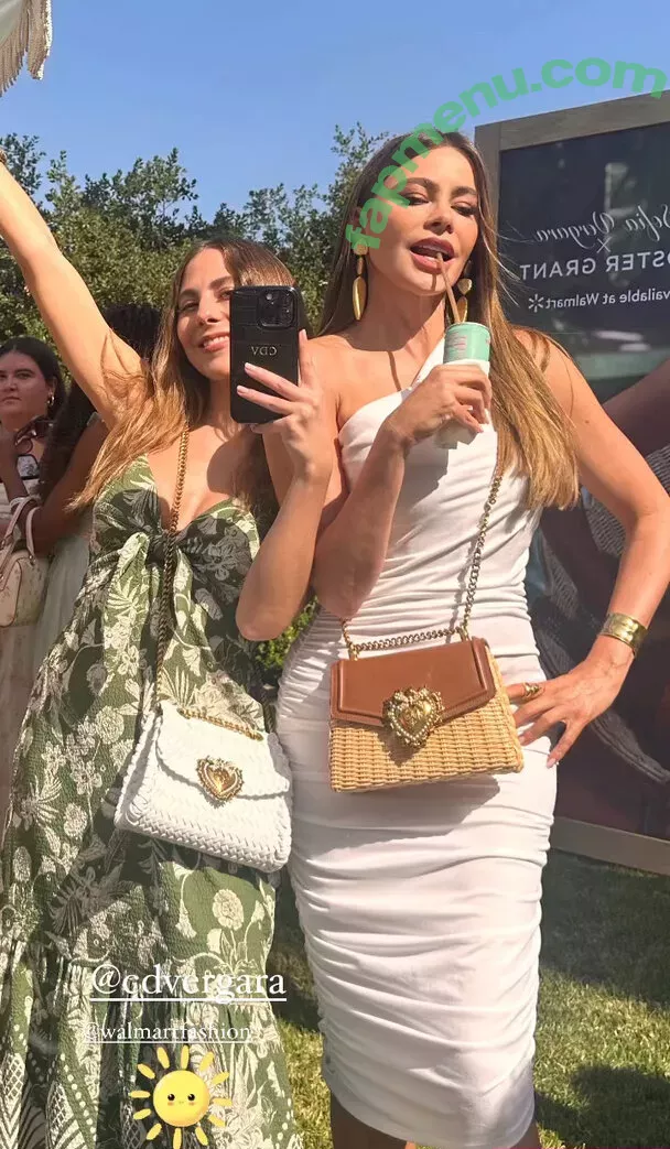 Sofia Vergara nude photo #1517 (sofiavergara)