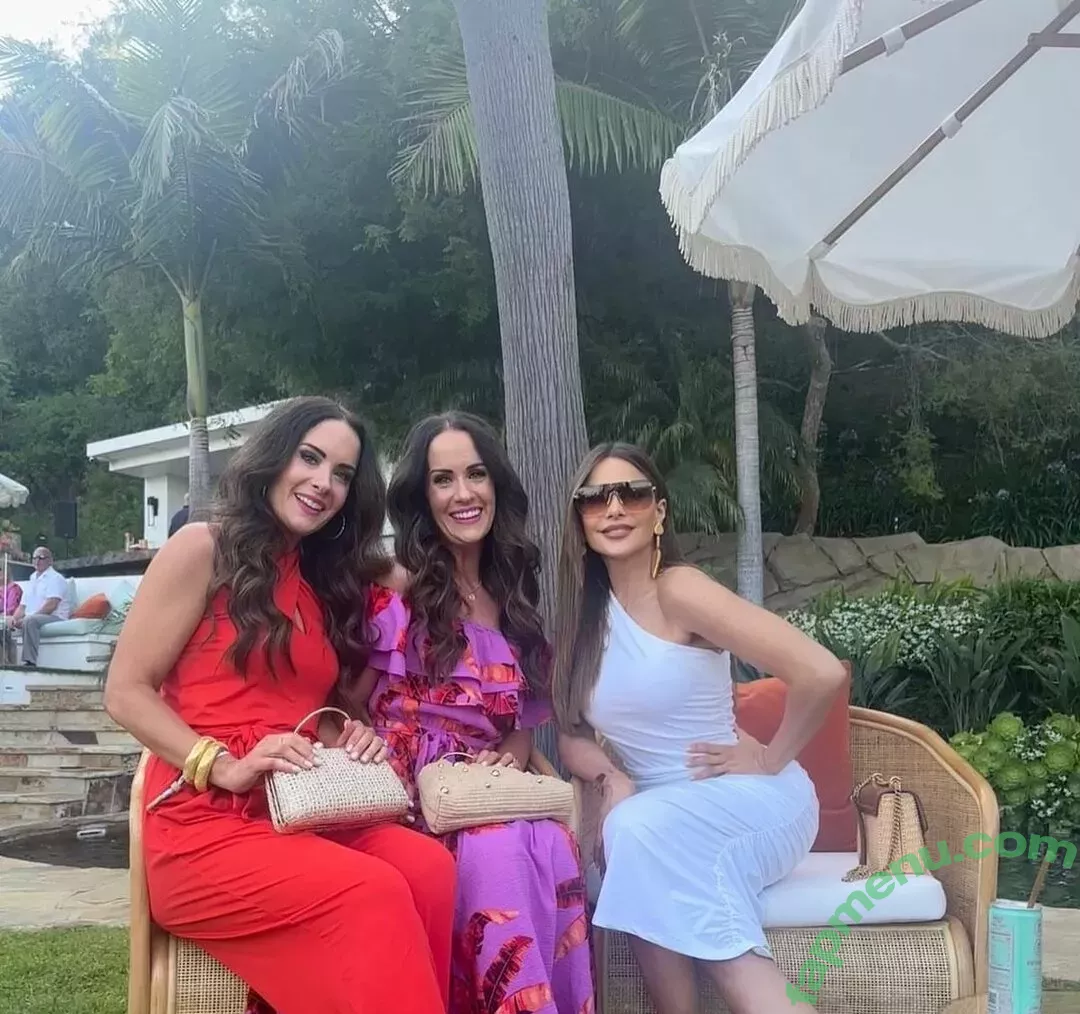 Sofia Vergara nude photo #1519 (sofiavergara)