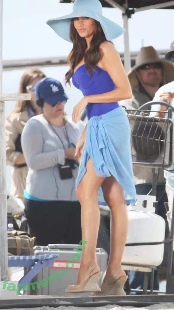 Sofia Vergara nude photo #1549 (sofiavergara)