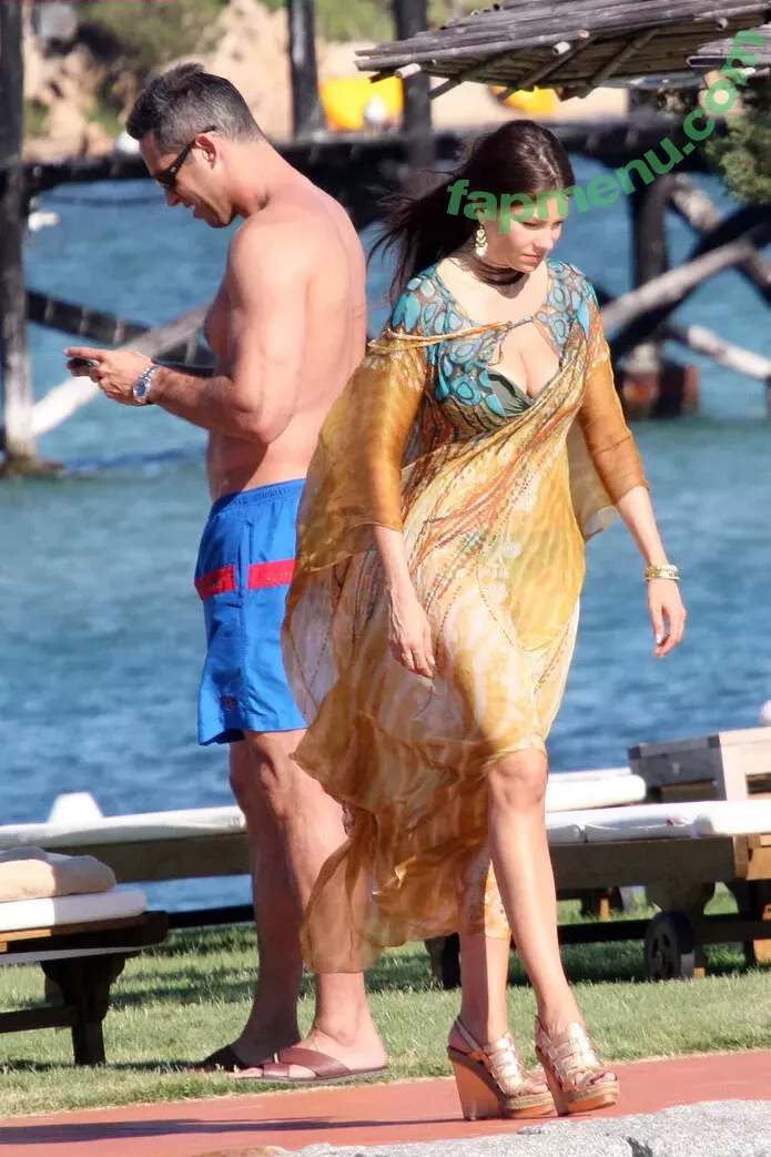 Sofia Vergara nude photo #1679 (sofiavergara)