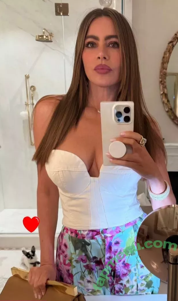 Sofia Vergara nude photo #1827 (sofiavergara)