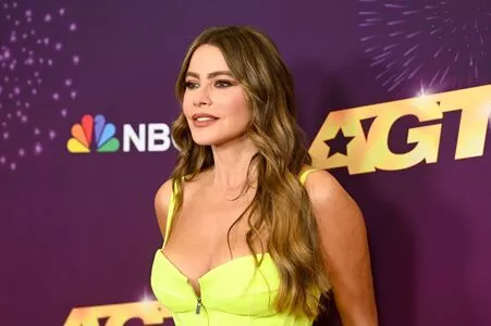 Sofia Vergara / sofia_vergara / sofiavergara nude photo #2175