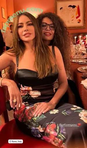Sofia Vergara / sofia_vergara / sofiavergara nude photo #2710