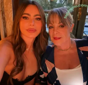 Sofia Vergara / sofiavergara / vergarasofia nude photo #2771