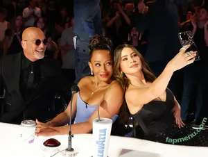 Sofia Vergara / sofiavergara / vergarasofia nude photo #2841