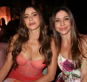 Sofia Vergara / sofiavergara / vergarasofia nude photo #2900