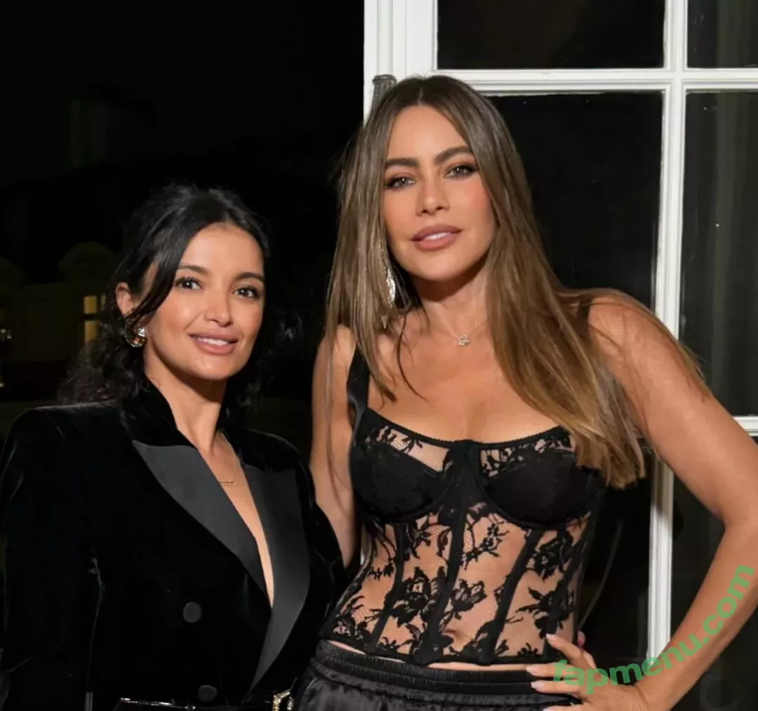 Sofia Vergara nude photo #2048 (sofiavergara)