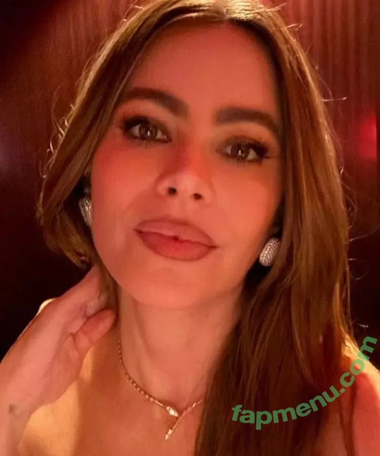 Sofia Vergara nude photo #2247 (sofia_vergara / sofiavergara)