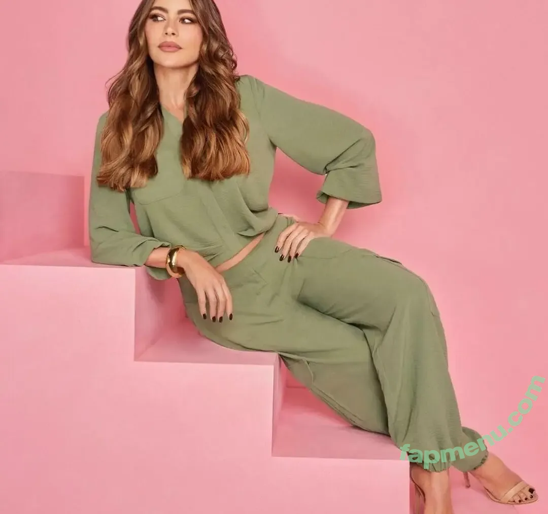 Sofia Vergara nude photo #2472 (sofiavergara / vergarasofia)