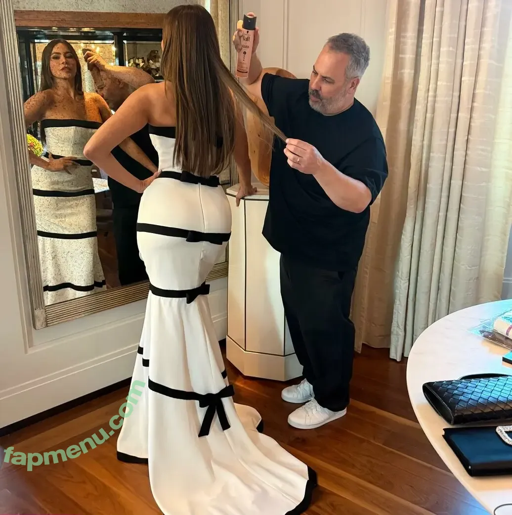 Sofia Vergara nude photo #2606 (sofiavergara / vergarasofia)