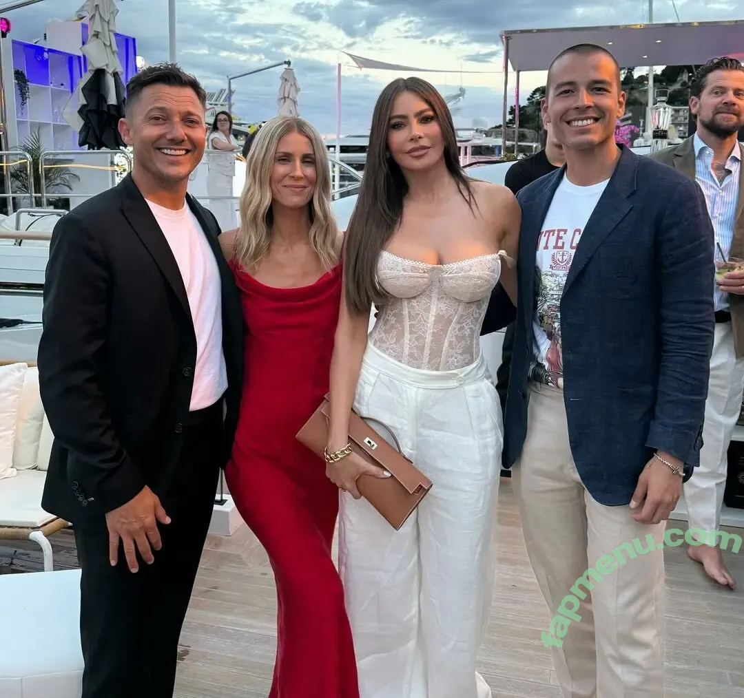 Sofia Vergara nude photo #2648 (sofiavergara / vergarasofia)