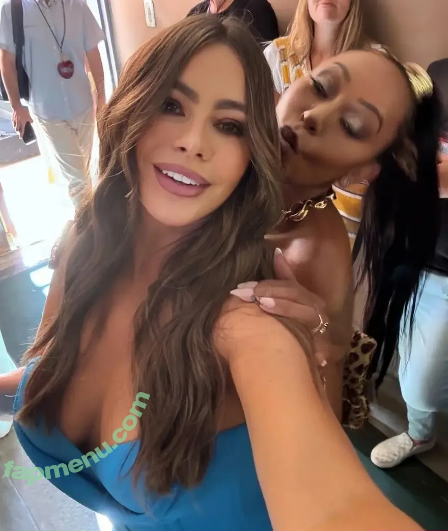 Sofia Vergara nude photo #2790 (sofiavergara / vergarasofia)