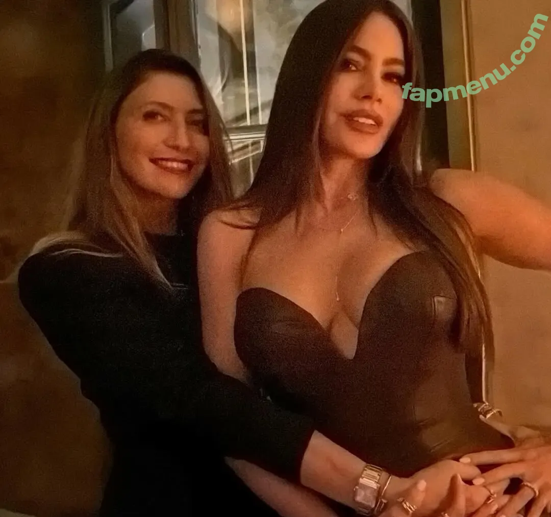 Sofia Vergara nude photo #2856 (sofiavergara / vergarasofia)