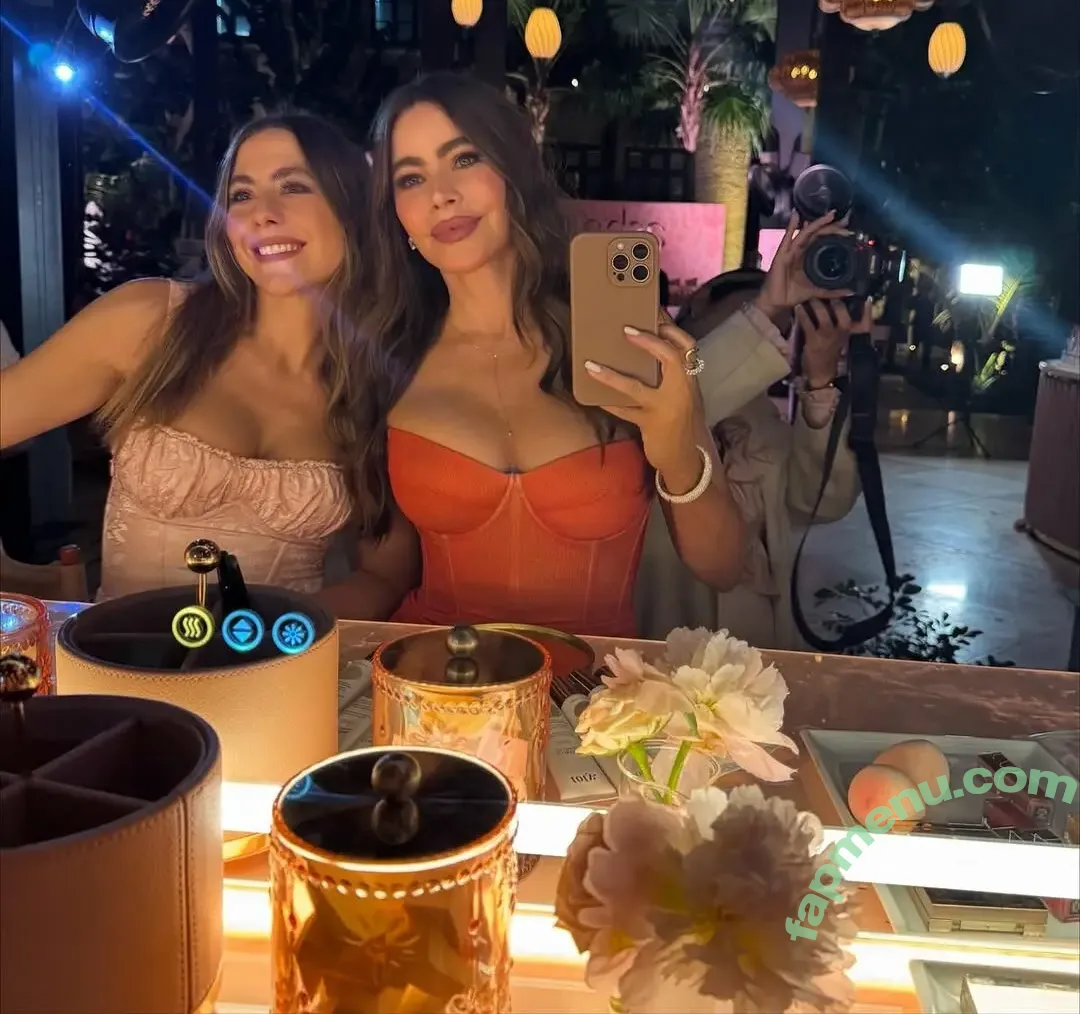 Sofia Vergara nude photo #2899 (sofiavergara / vergarasofia)