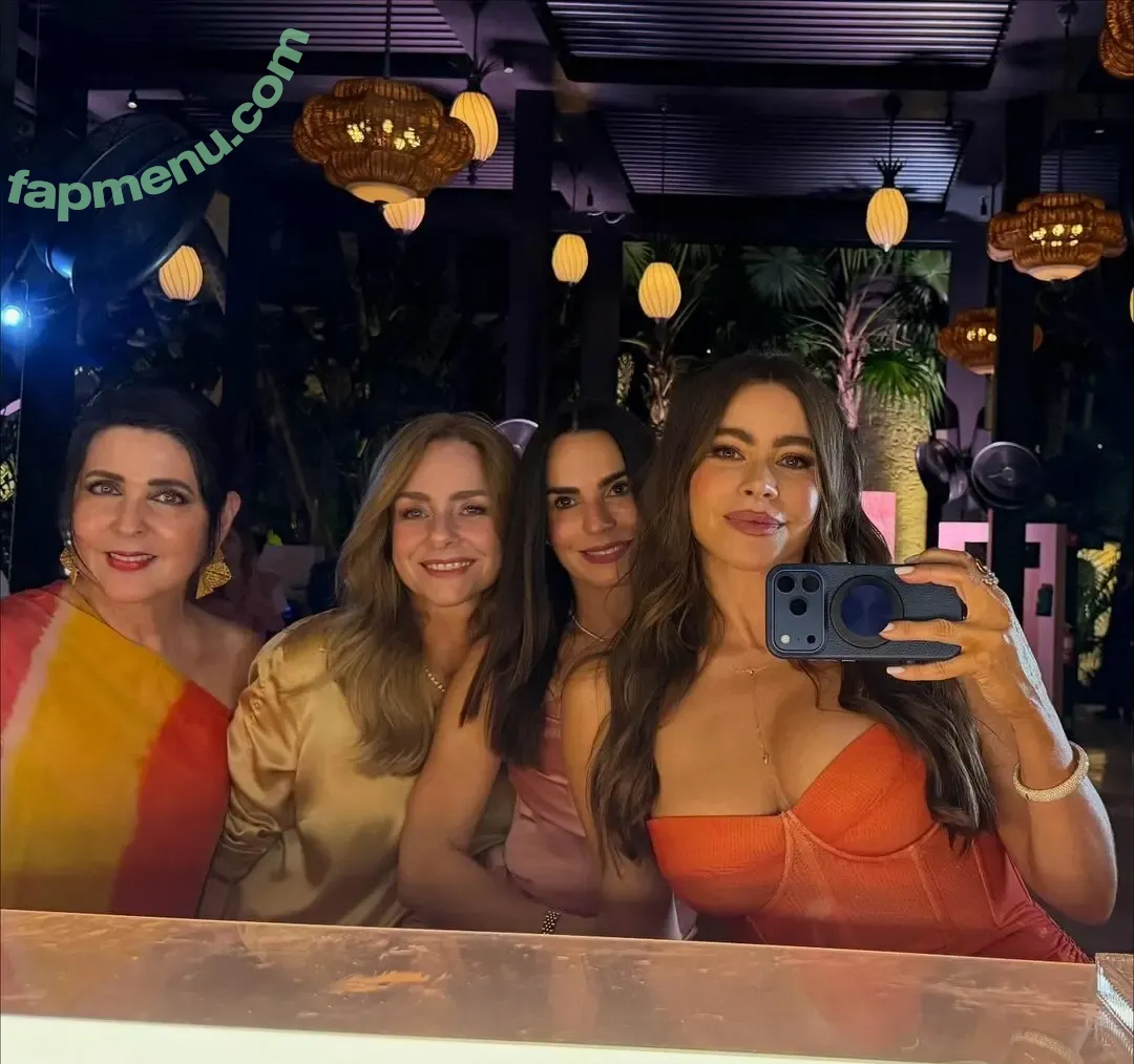 Sofia Vergara nude photo #2927 (sofiavergara / vergarasofia)