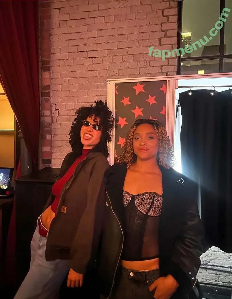 Sofia Wylie nude photo #0159 (SofiaWylie)