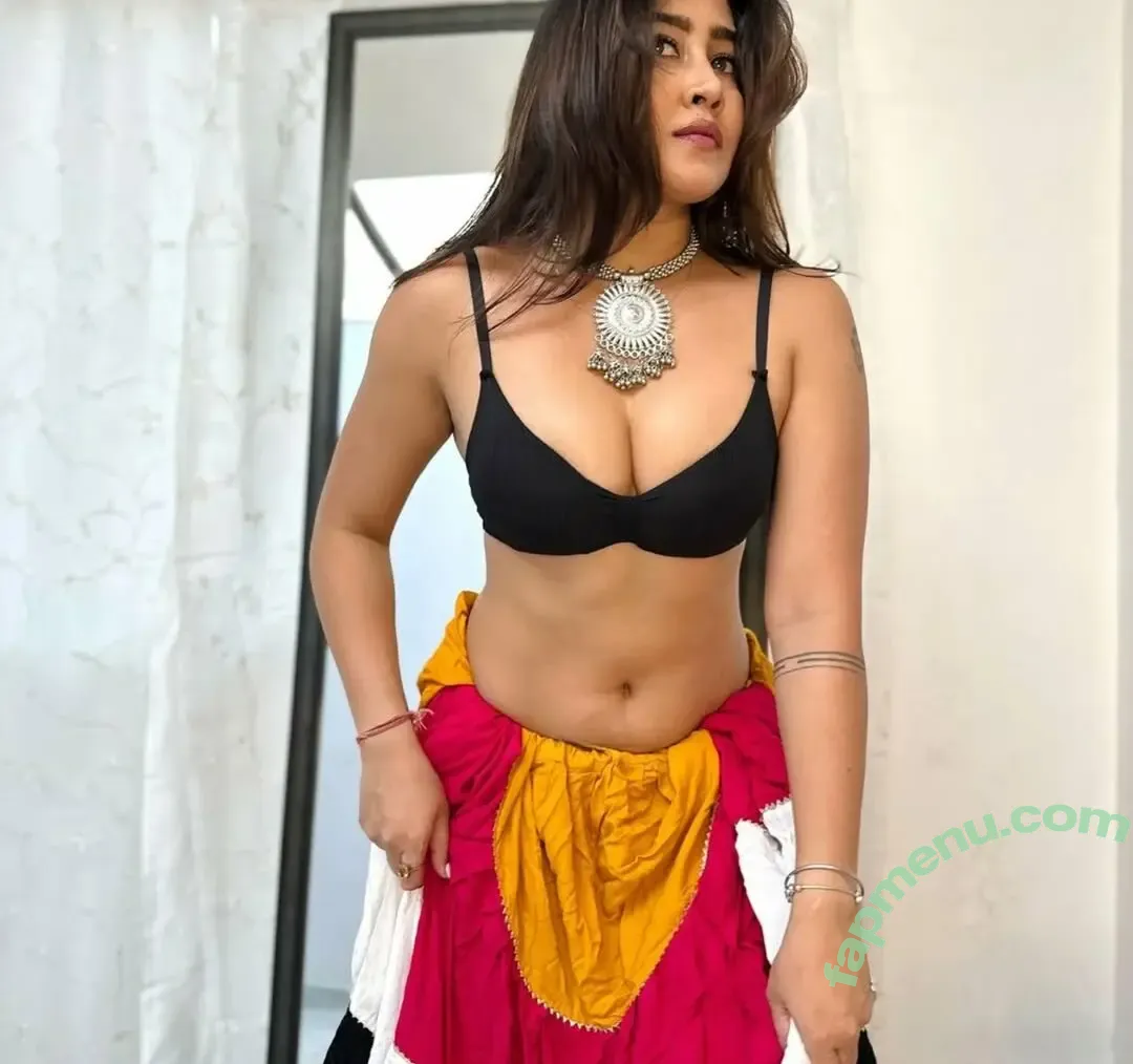 Sofia nude photo #0093 (sofi_juice / sofia99____official / sofiasilk)
