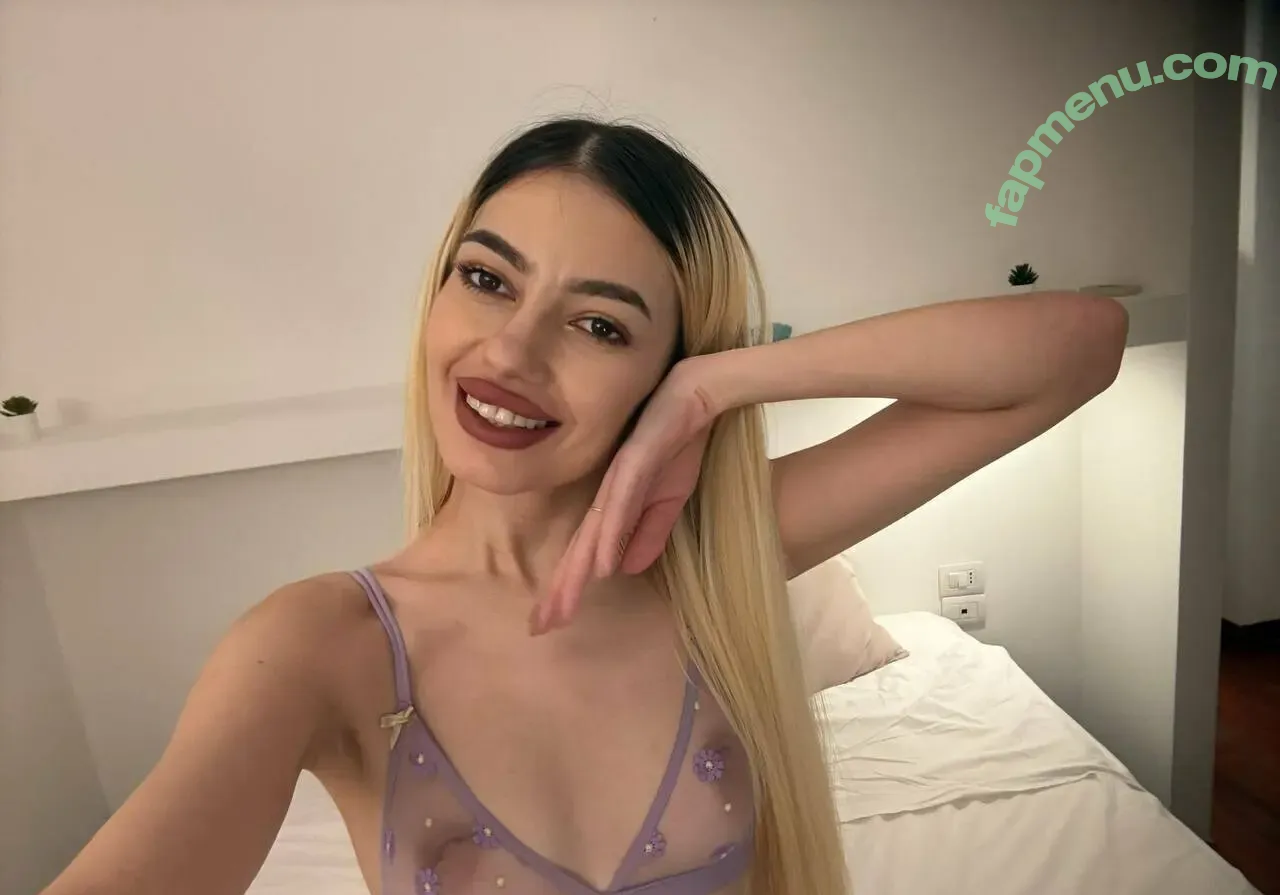 sofiaa.amber nude photo #0037 (sophiaamber_)
