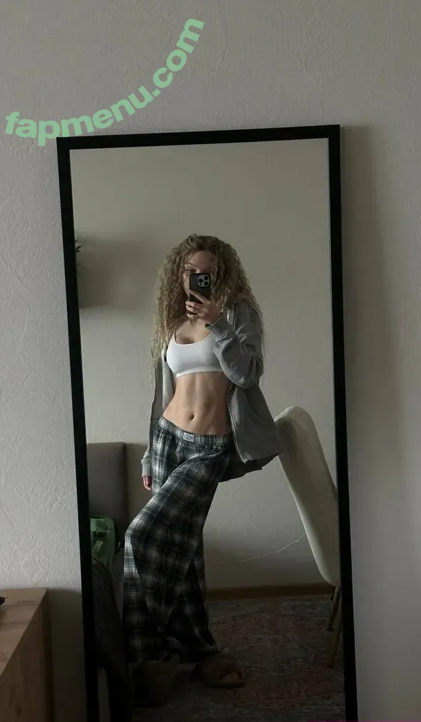 sofiaaamillerrr nude photo #0011 (sofiaamiller_)