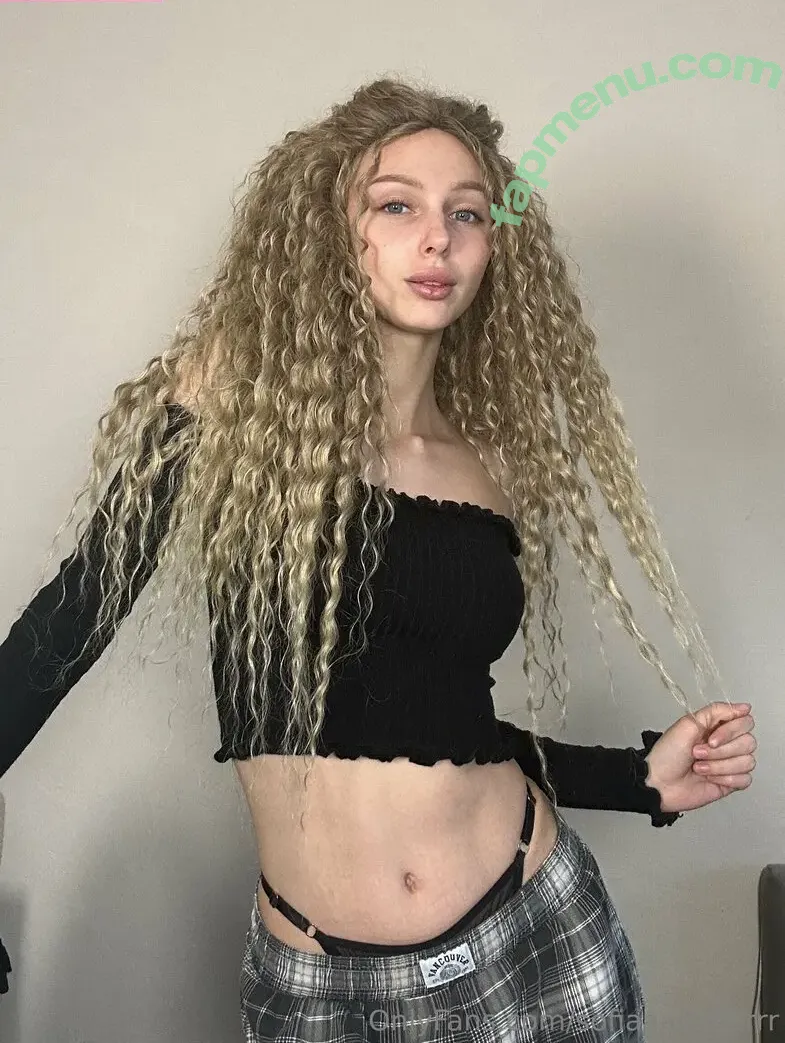 sofiaaamillerrr nude photo #0015 (sofiaamiller_)