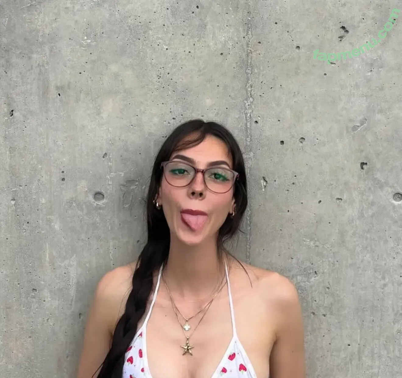 Sofiaatreides nude photo #0442 (Sofiaatreides)