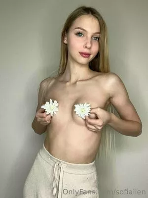 sofialien / badsofia nude photo #0084