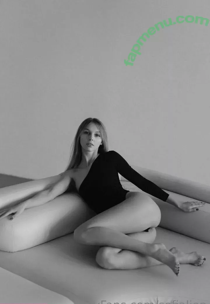 sofialien nude photo #0095 (badsofia)