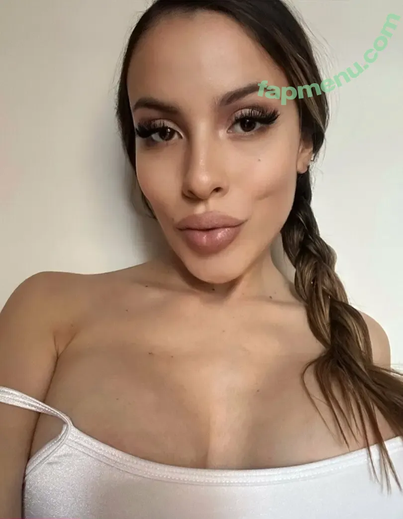 sofiarodriguezofficial nude photo #0056 (sofiarodriguezofficial)