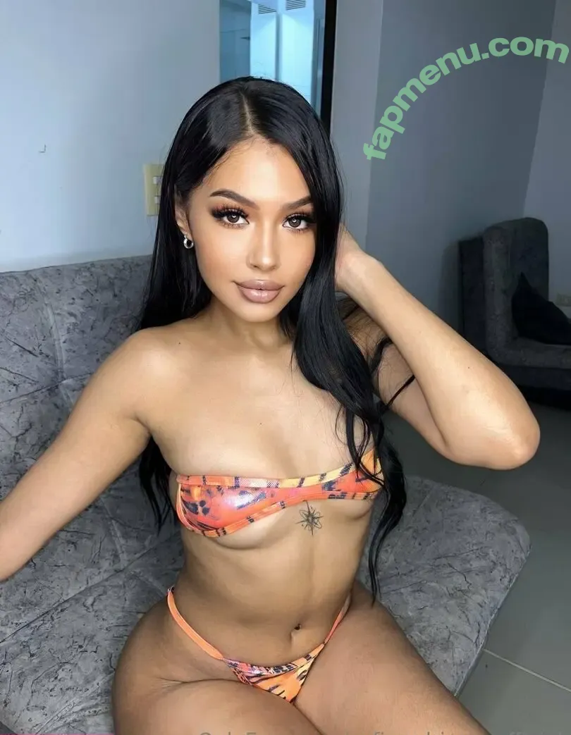 sofiarodriguezofficial nude photo #0017 (sofiarodriguezofficial)