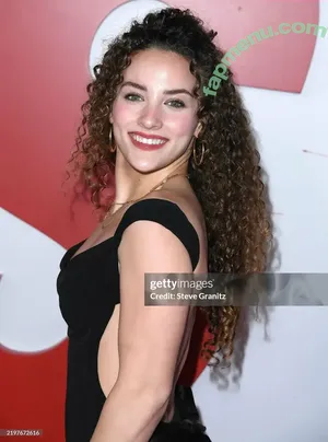 Sofie Dossi / sofiedossi nude photo #0477