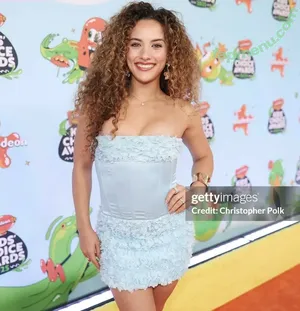Sofie Dossi / sofiedossi nude photo #0484
