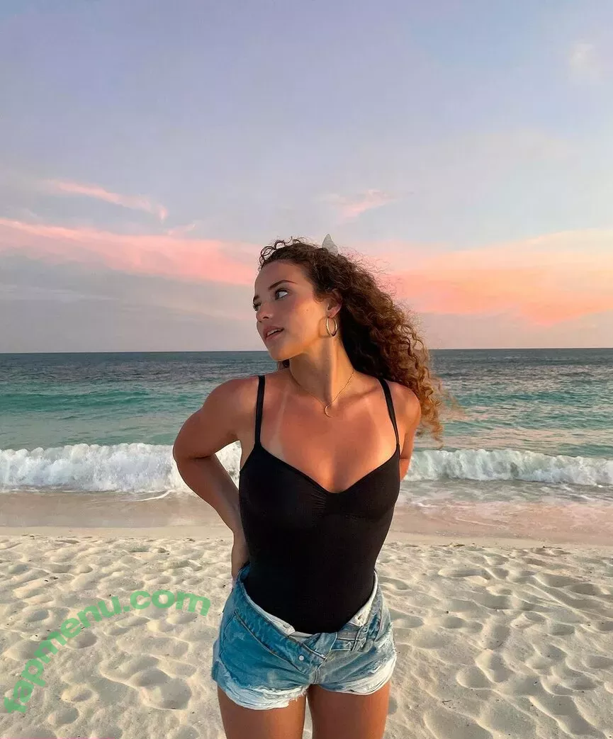 Sofie Dossi nude photo #0060 (sofiedossi)