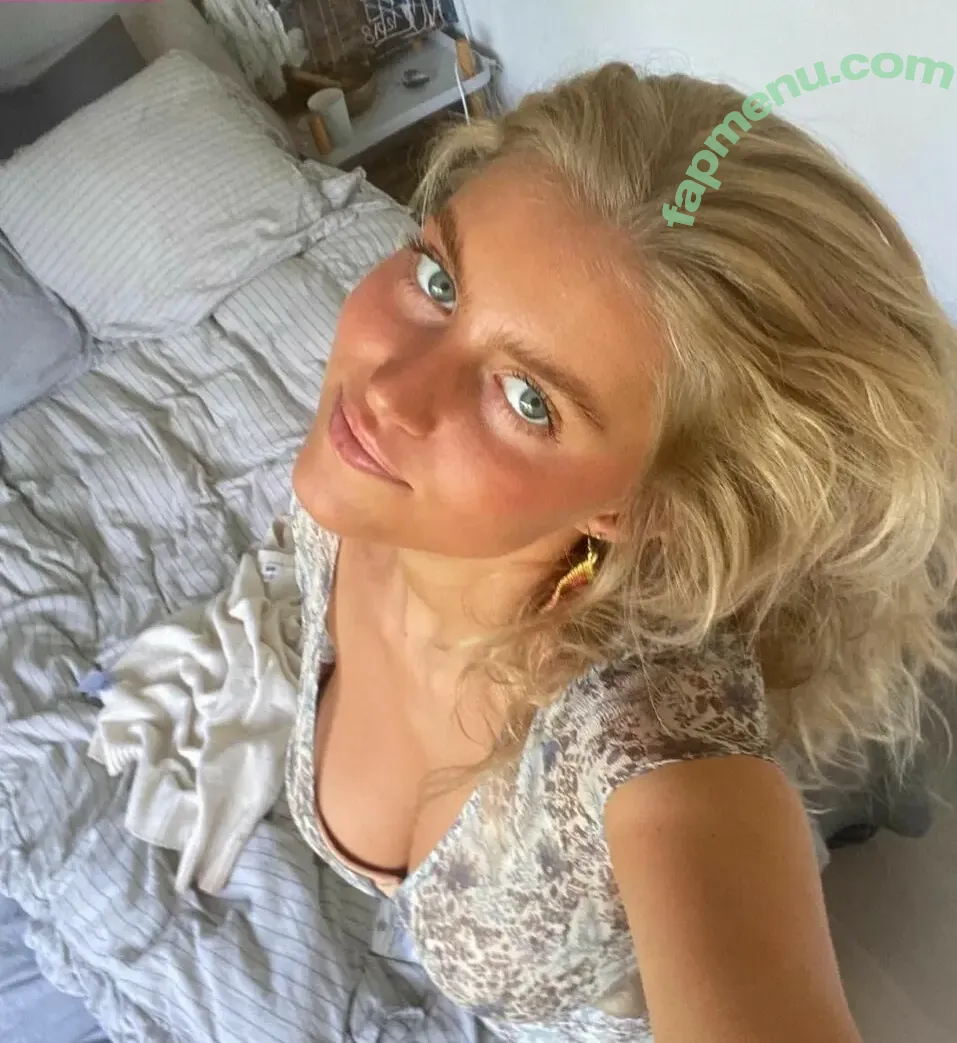 Sofie Houman nude photo #0003 (sofiehouman)