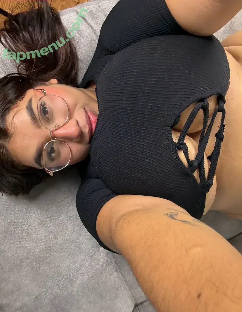 sofiecasey nude photo #0065 (soficasey)