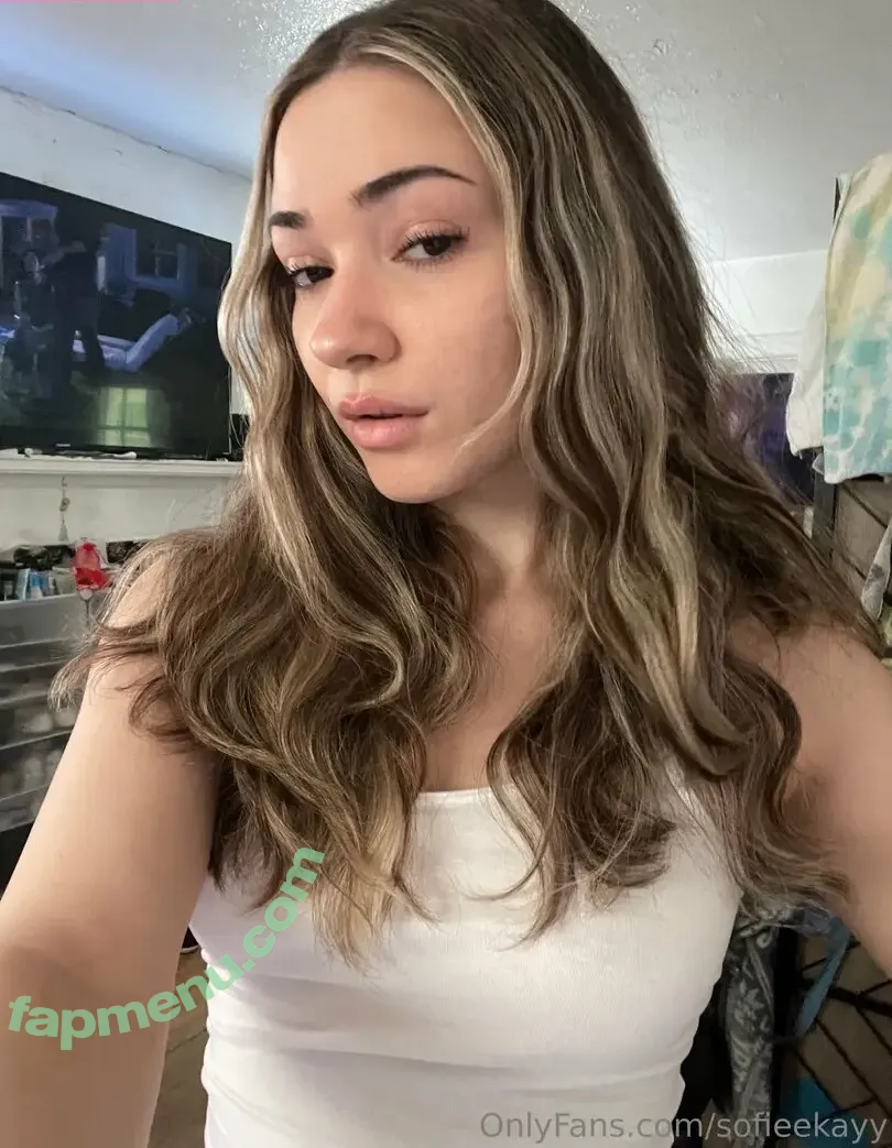 sofieekayy nude photo #0024 (sofieekayy)