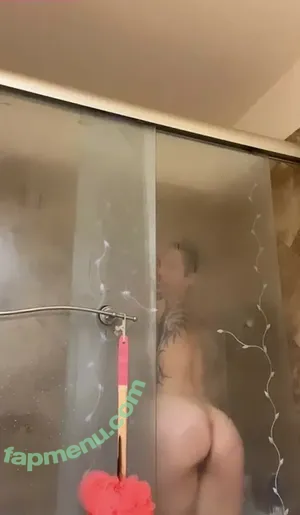 Sofieng7777 / Sofie Nguyen nude photo #0014