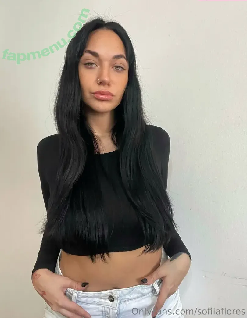 sofiiaflores nude photo #0005 (sofiafloressem)