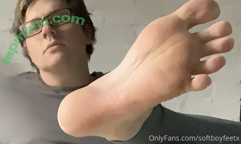 softboyfeetx nude photo #0011 (softboyfeetx)