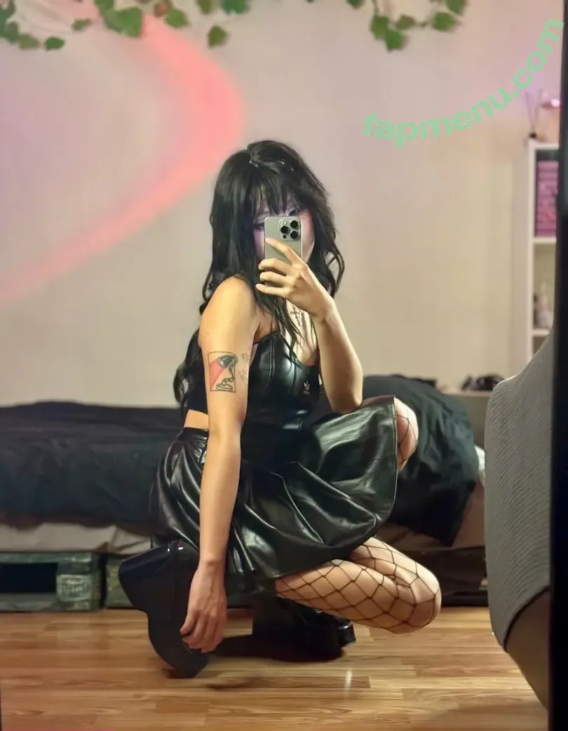 Softcutedead nude photo #0106 (delicatedotsandrea)