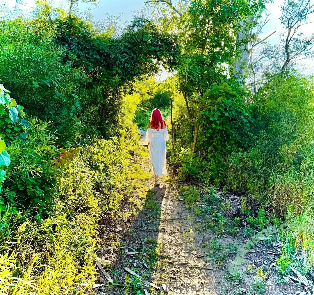 softgirldiana nude photo #0125 (softgirldiana)