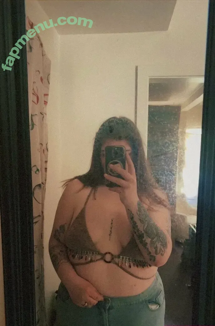softsuzzie nude photo #0011 (sofuzzie)