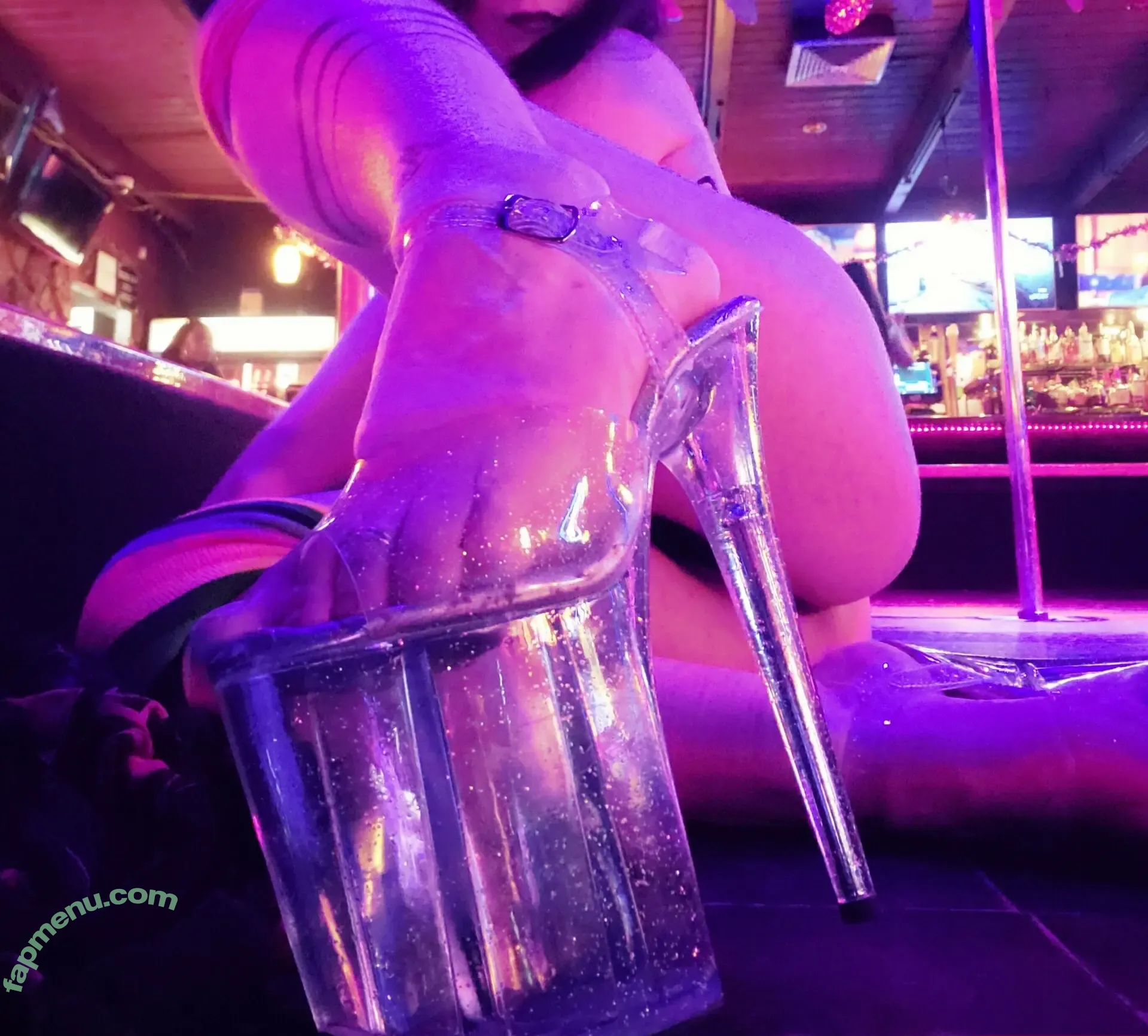 sofubi666 nude photo #0005 (sofubi_sales_fuck_your_mother)