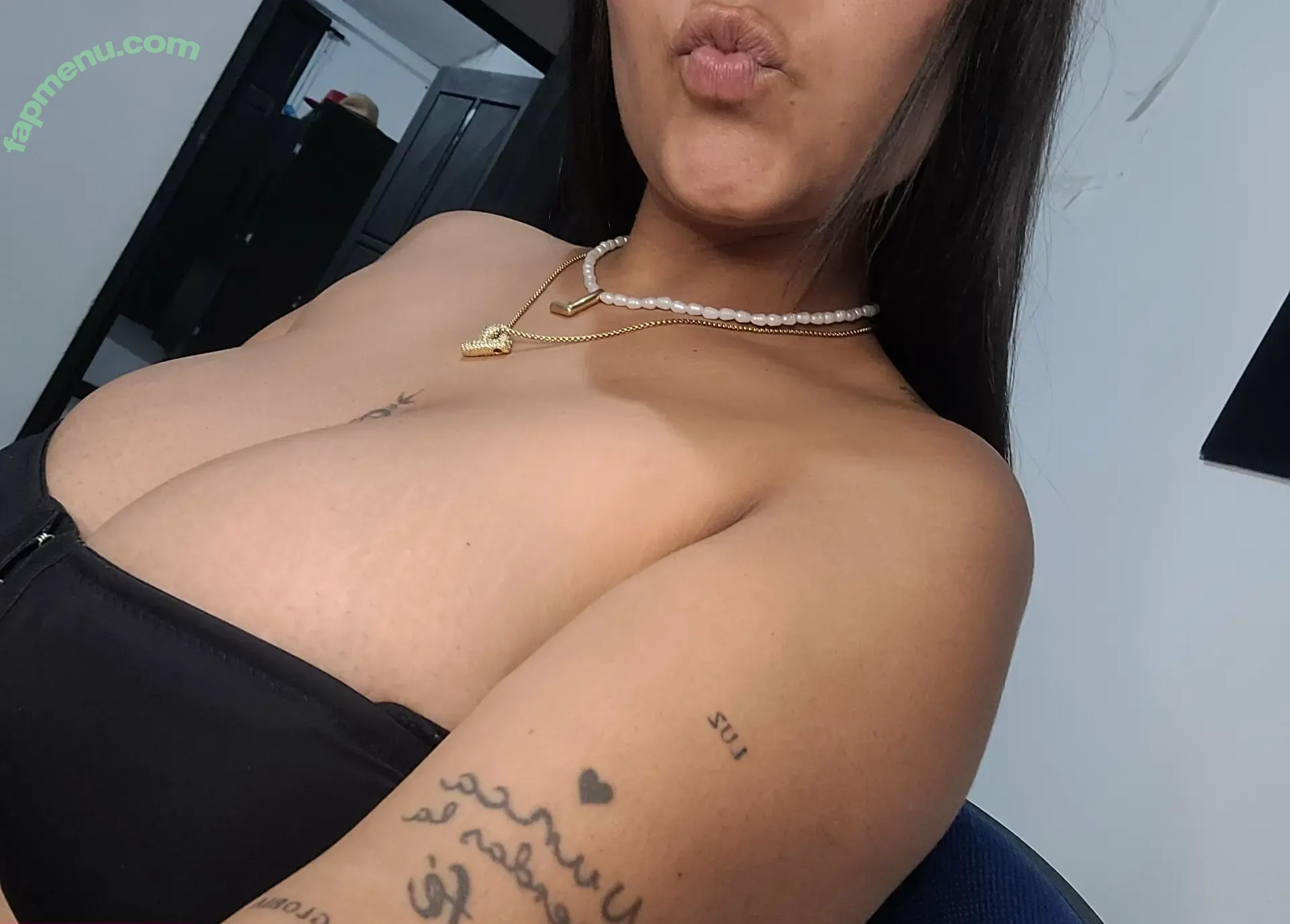 Sofythom1 nude photo #0001 (Sofythom1)