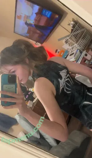 Soggyalien22 / soggyalien nude photo #0002