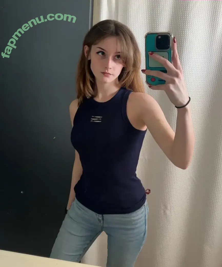 Soggyalien22 nude photo #0027 (soggyalien)