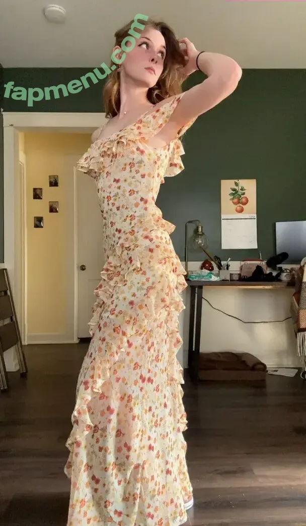 Soggyalien22 nude photo #0040 (soggyalien)