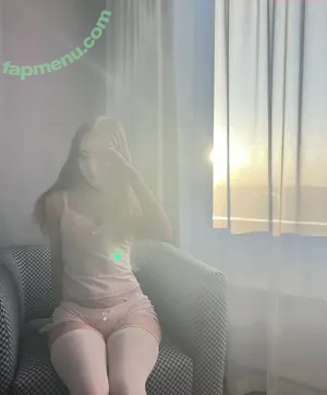 Sokeripupu / sokeripupuu nude photo #0003