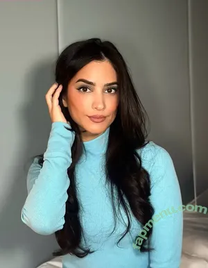 Sol Rodriguez / solrodr nude photo #0124