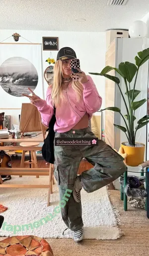 Sol Ruca / solrucawwe / solrvca nude photo #0780